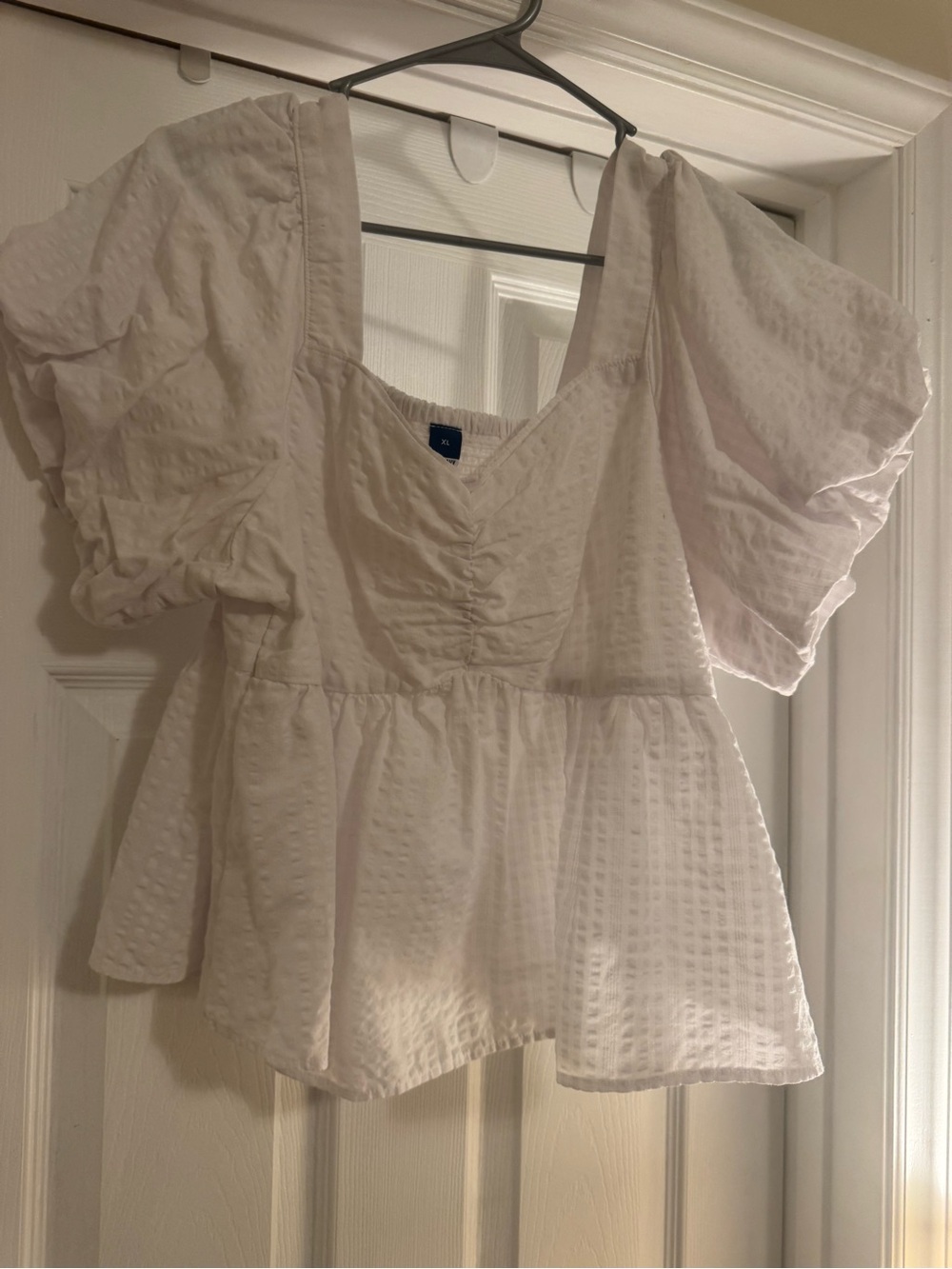 Old Navy White Puff Sleeve Peplum Blouse